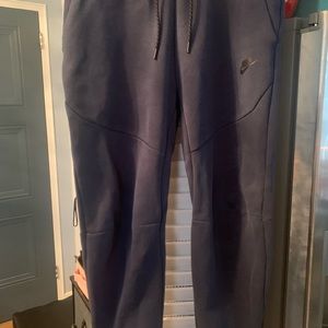 Nike tech sweatpants